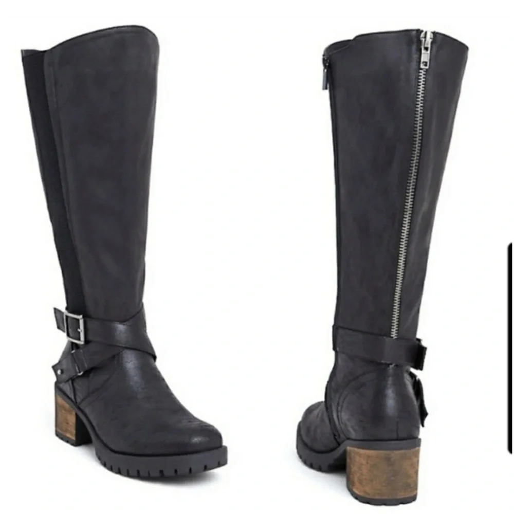Black Knee-High Buckle Riding Boots